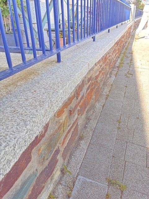 De Lank Coping — Cornish granite, 600 x 400 x 40mm