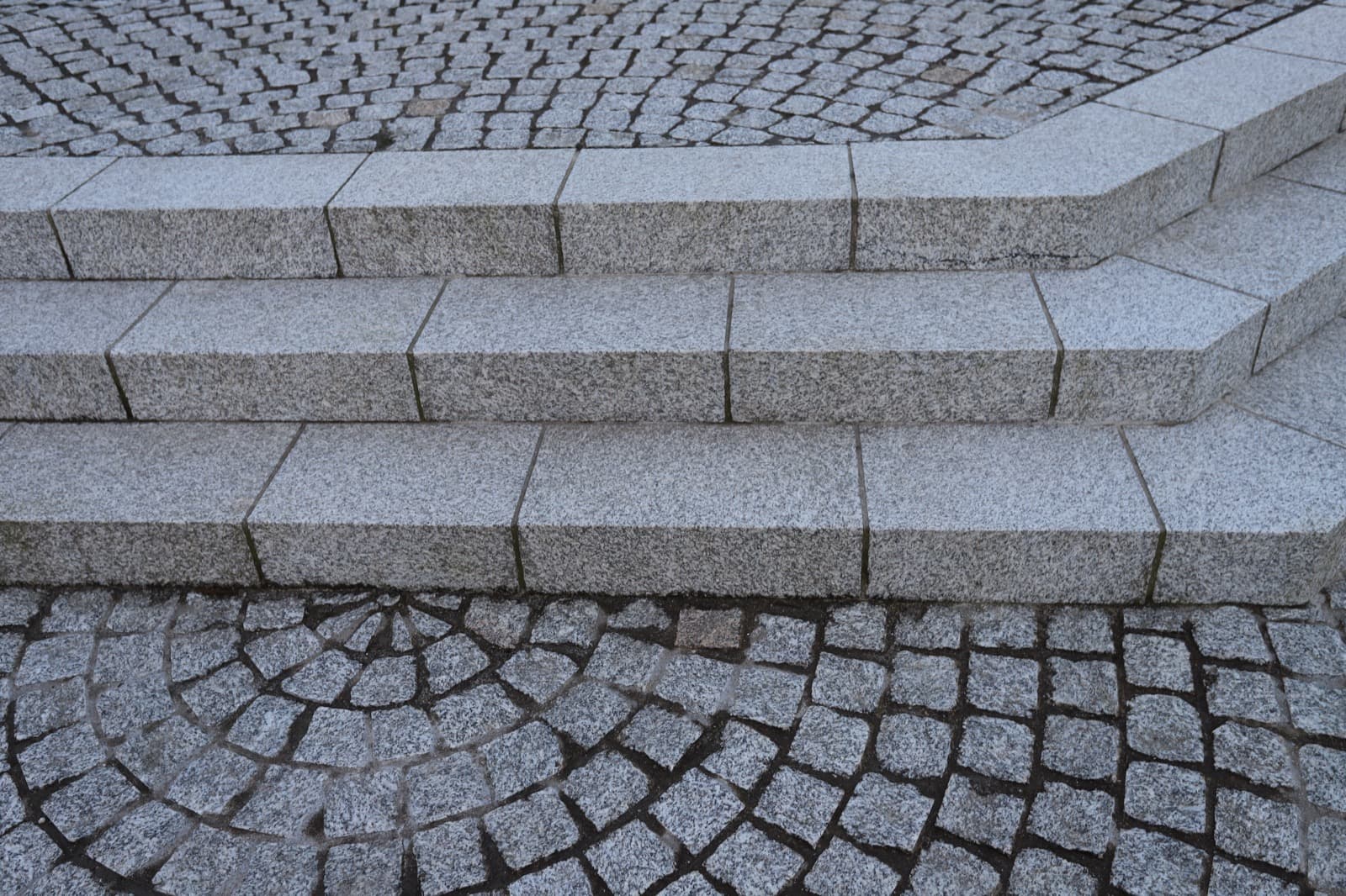 De Lank Granite Setts — Standard — Cornish granite, 100 x 100 x 100mm