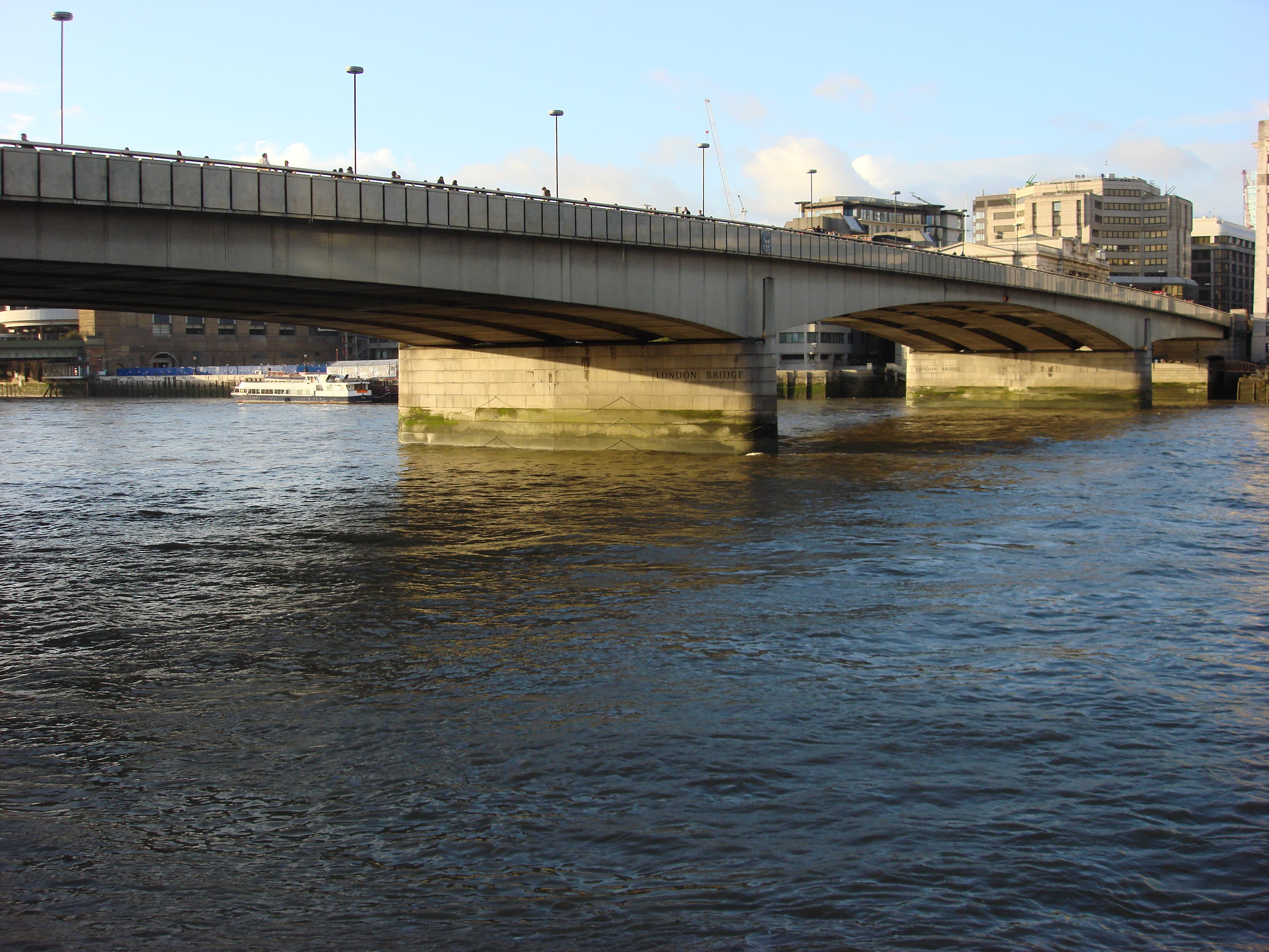 London Bridge — De Lank Cornish granite
