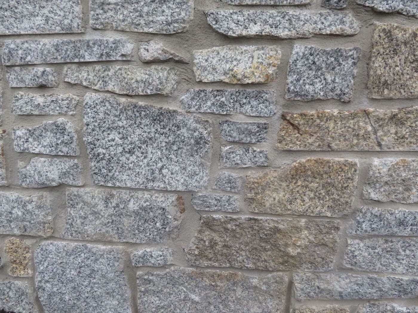 De Lank Rubble Walling — Cornish granite, 100-150mm bed depth