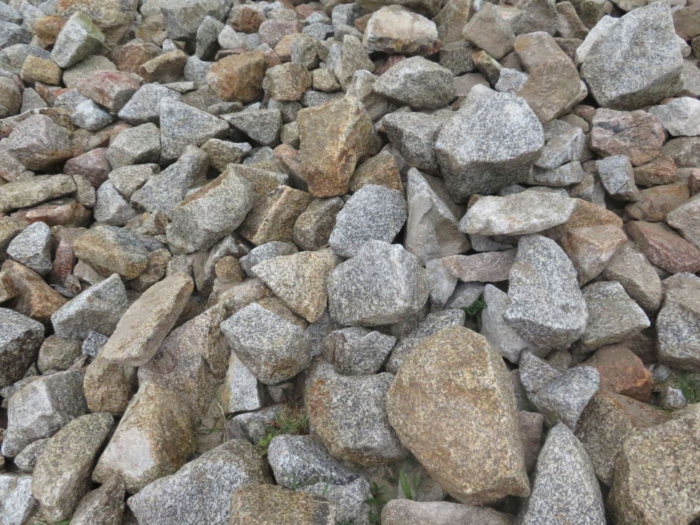 De Lank Hedging Stone — Cornish granite, Random 100–500mm